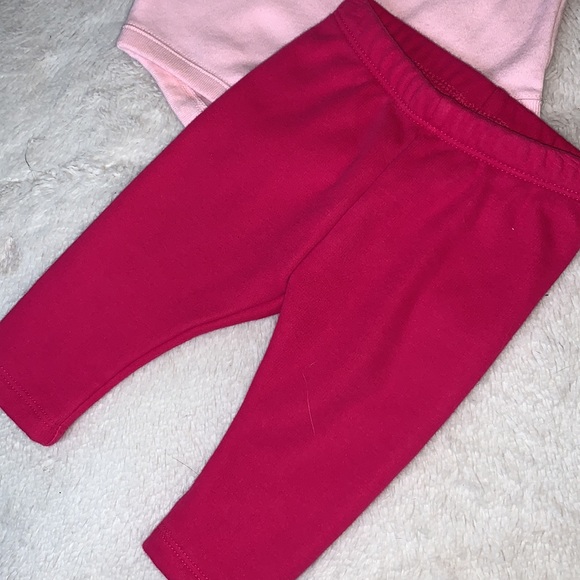 Gymboree 3-6M 2 pc. Pink Penguin Set Onesie & Leggings - Picture 2 of 13